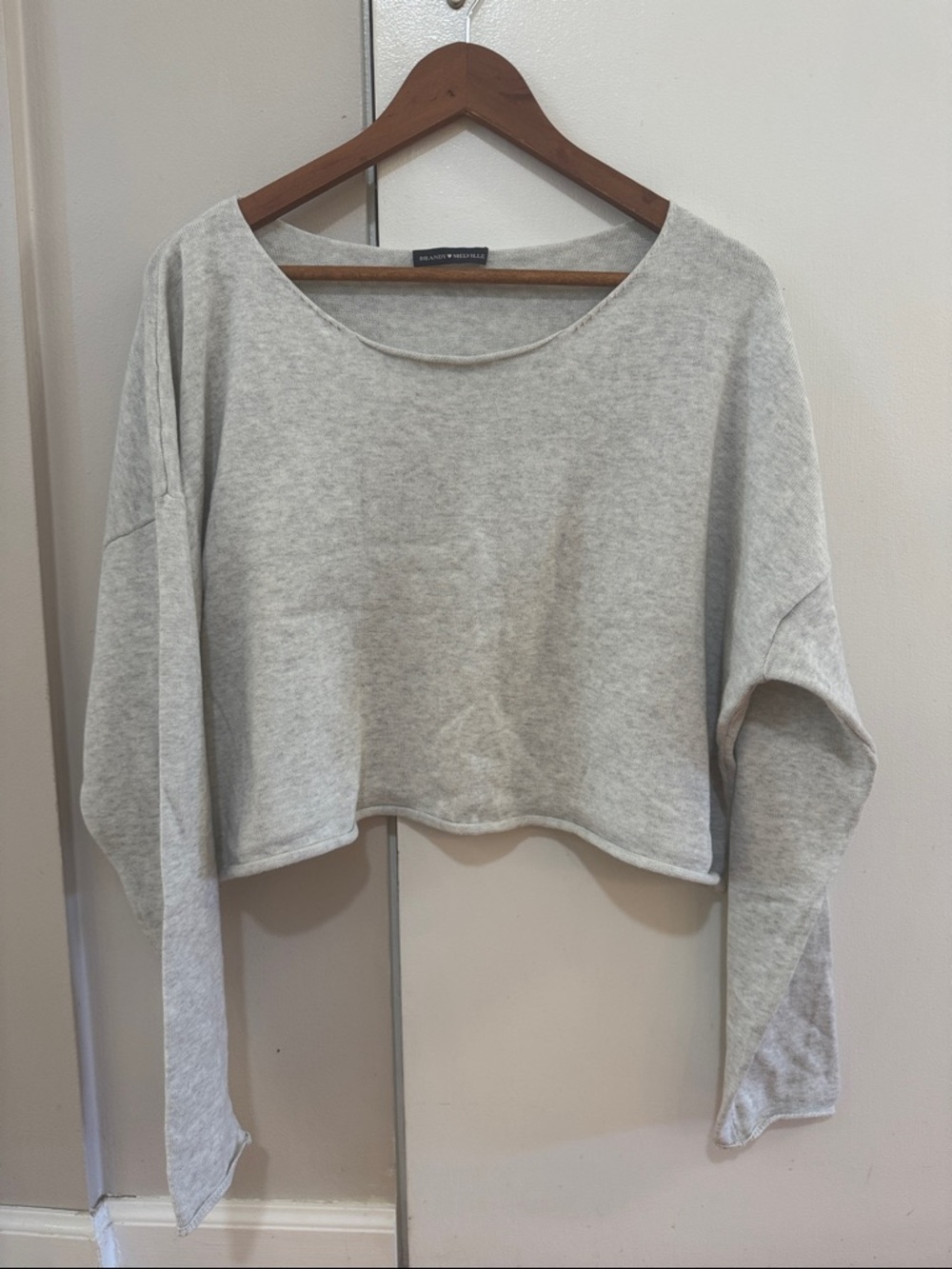 Brandy Melville Cropped Boatneck/Off shoulder top